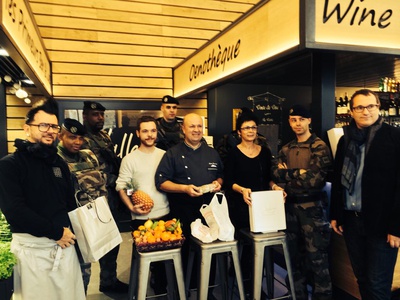 Mâcon : Les Halles régalent les militaires