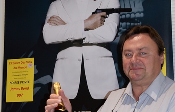 Mâcon : Une soirée James Bond 007 avec l'Épicier des vins du monde