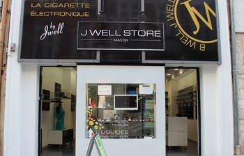 Mâcon : J Well Store, la cigarette électronique haut de gamme