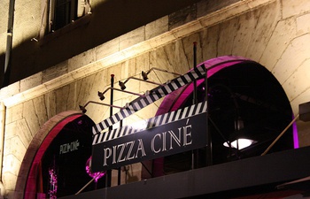 Profitez du soleil et de la terrasse de Pizza Ciné à Mâcon !