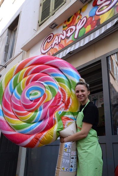 Faites connaissance avec vos commerçants : Charlotte de Candy Shop, rue Philibert Laguiche