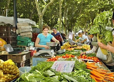 Le marché alimentaire maintenu… sous certaines mesures !