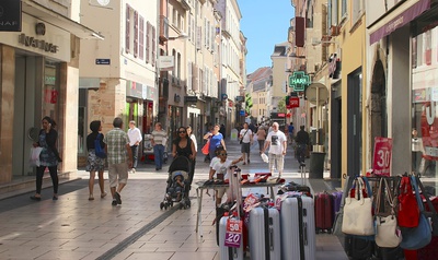 Mâcon : Soldes, les bonnes affaires et les clients au rendez-vous