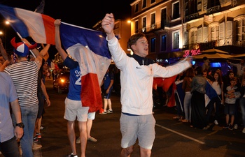 Euro 2016 : une ambiance de folie sur les quais 