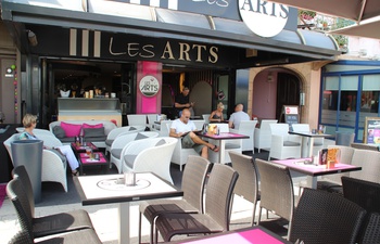 Mâcon : Venez profiter de la nouvelle terrasse du bar Les Arts